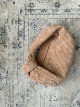 Load image into Gallery viewer, Knot bag suede